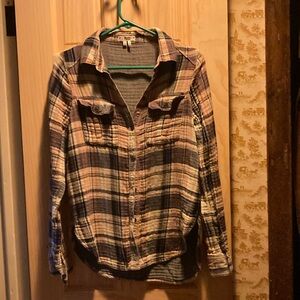 PAIGE long sleeve shirt. 2 front chest pockets